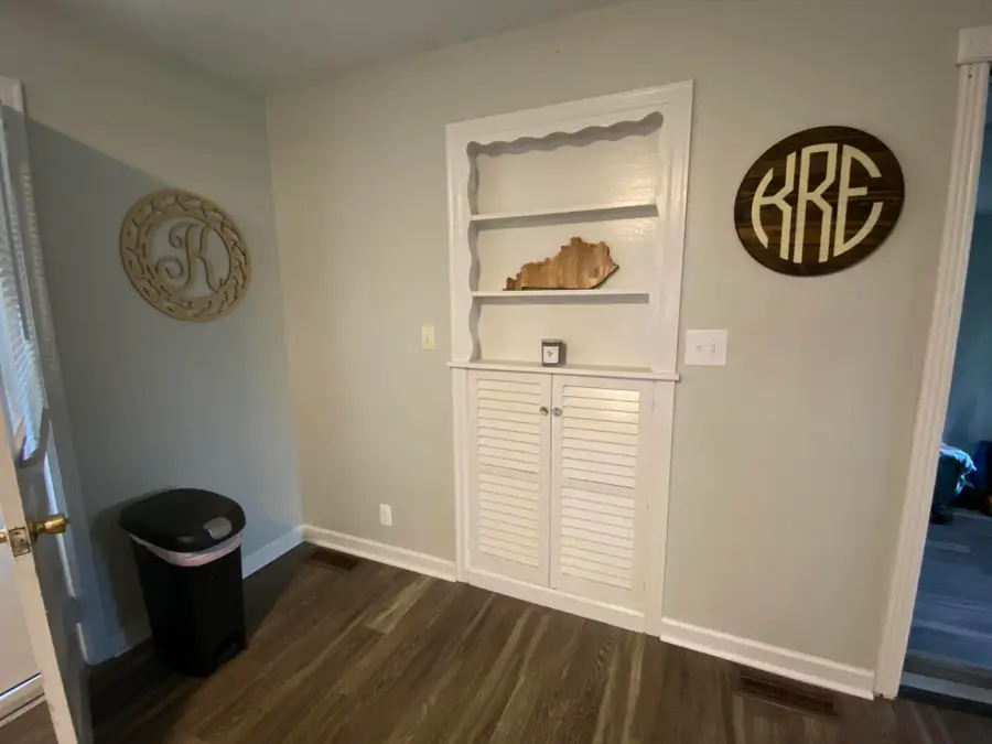 800 W Main Street, Campbellsville, KY 42718 - #3