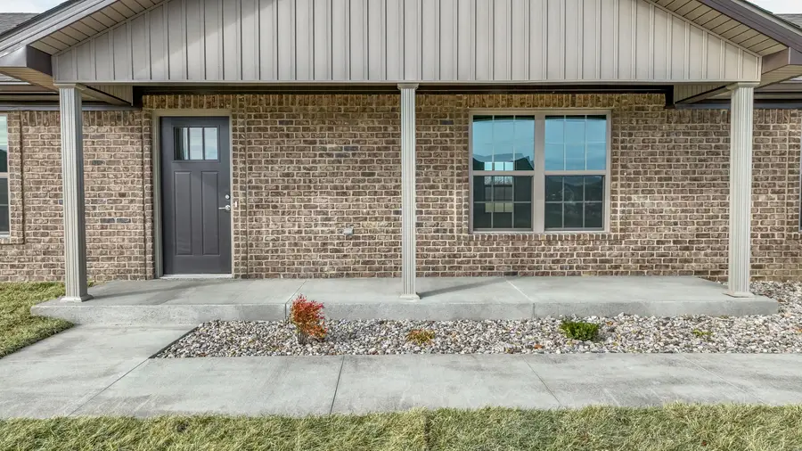 571 Middle Crk Way, Berea, KY 40403 - #2