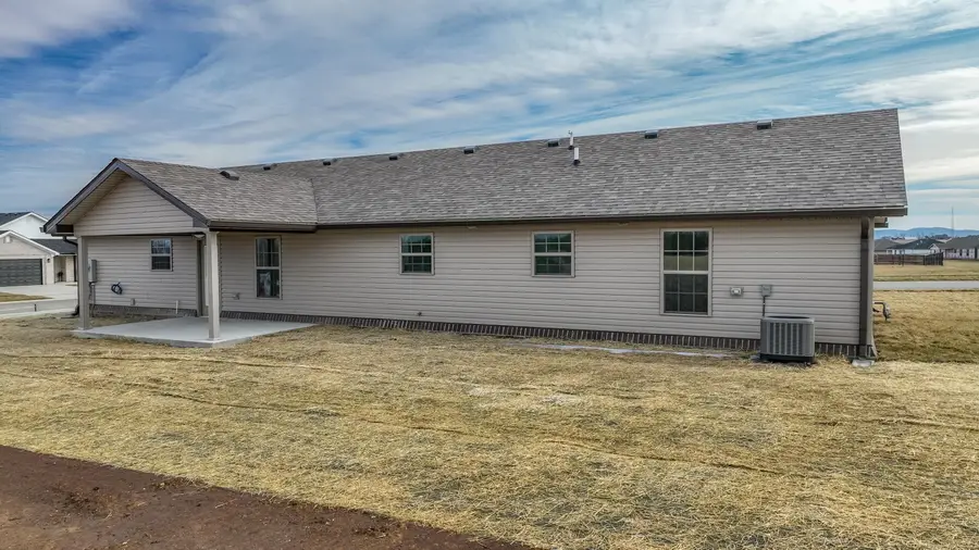 571 Middle Crk Way, Berea, KY 40403 - #3