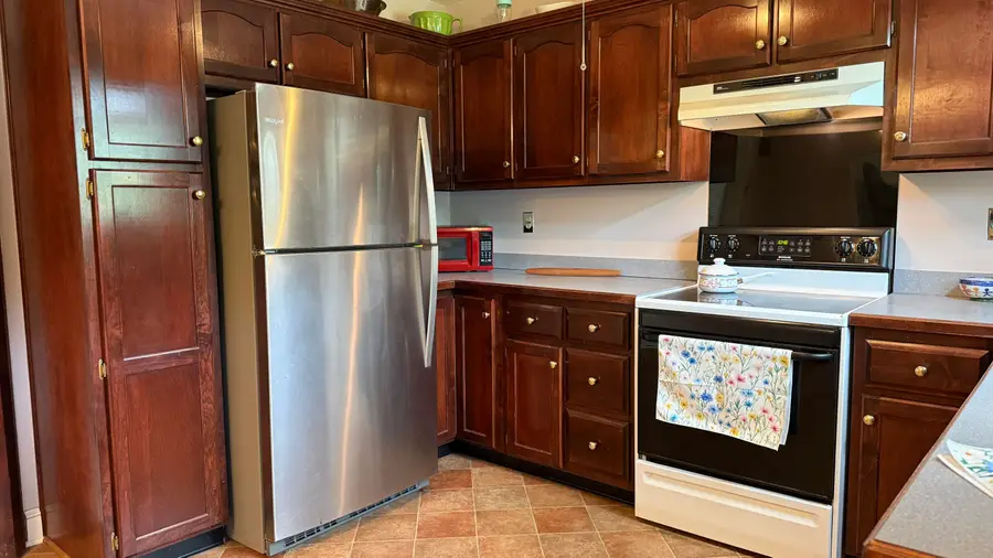 128 Cherry Road, Berea, KY 40403 - #3