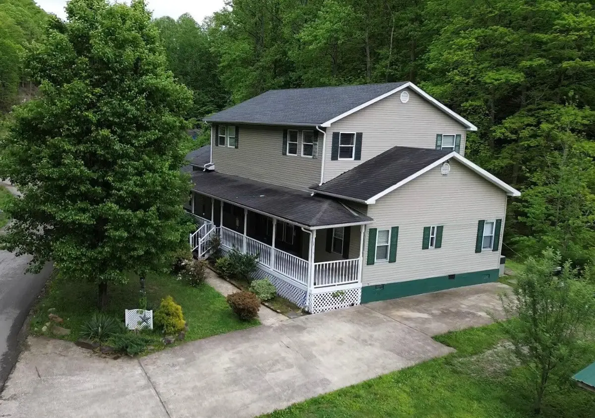395 High Rock Road, Hazard, KY 41701 - #1