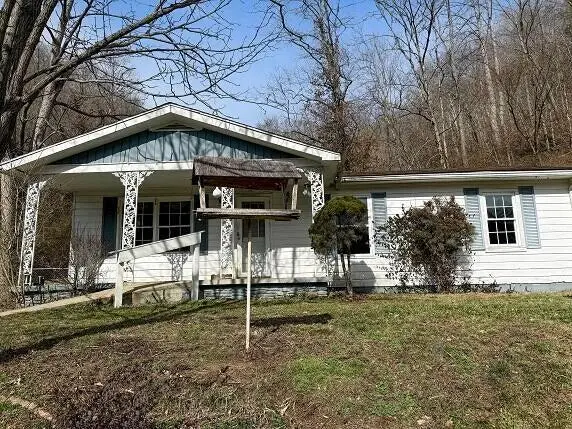 128 Davis And Smith Road, Manchester, KY 40962 - #1