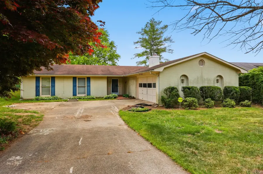 3292 Buckhorn Drive, Lexington, KY 40515 - #2