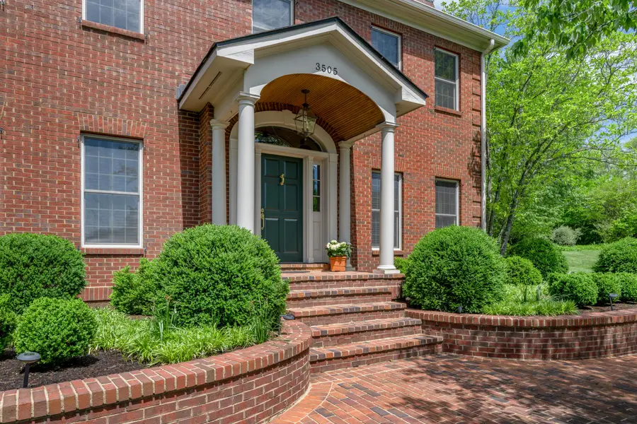 3505 Castlegate Court, Lexington, KY 40502 - #2