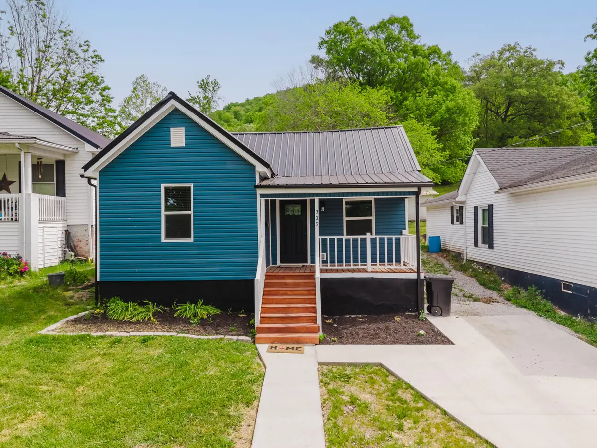 335 Broadway Street, Irvine, KY 40336 - #1