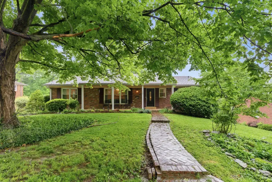 404 Chippewa Trail, Frankfort, KY 40601 - #2