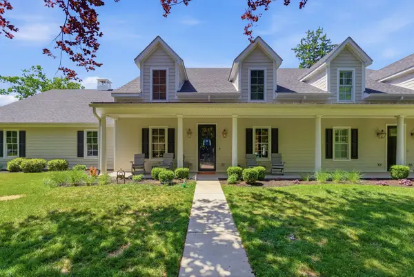 1518 Winners Circle, Lexington, KY 40513