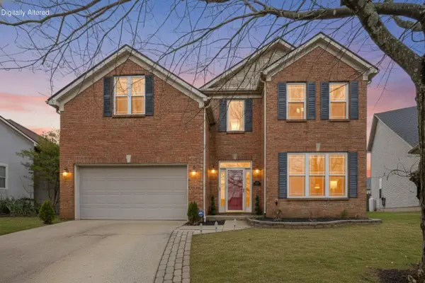 2704 Timber Oaks, Lexington, KY 40511