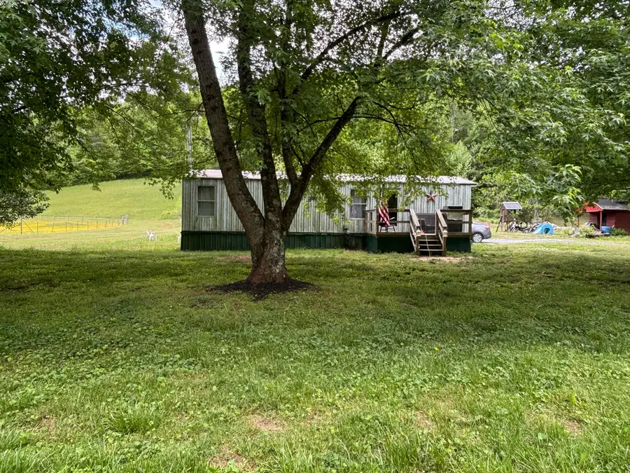 2172 Patty Ridge Road, Dunnville, KY 42528 - #3