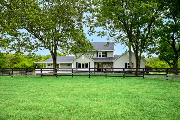 395 Cedar Lake Road, Versailles, KY 40383
