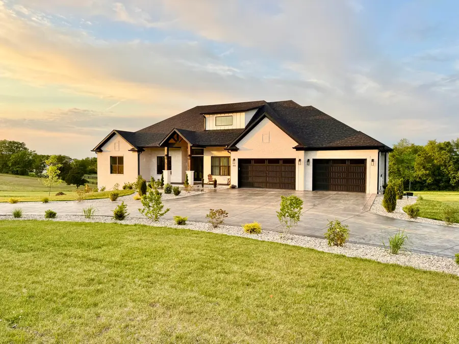 104 Appaloosa Trail, Wilmore, KY 40390 - #2