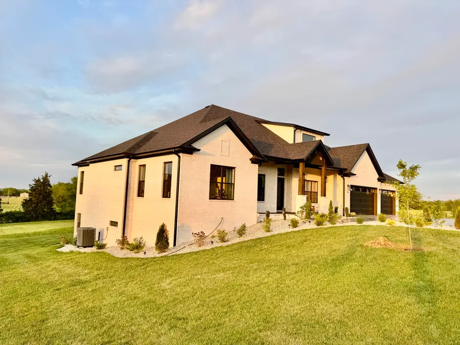 104 Appaloosa Trail, Wilmore, KY 40390 - #3
