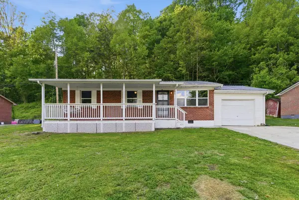 101 Holiday Hill Road, Clay City, KY 40312