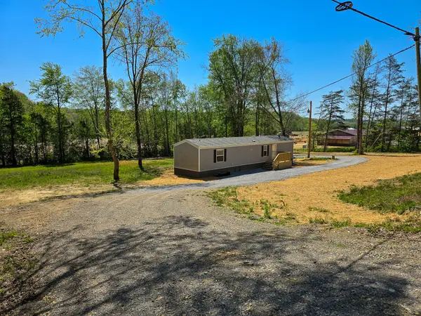6717 Kentucky 501, Liberty, KY 42539
