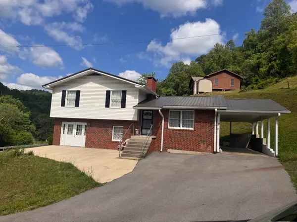 21 Pack Castle Road, Wayland, KY 41666