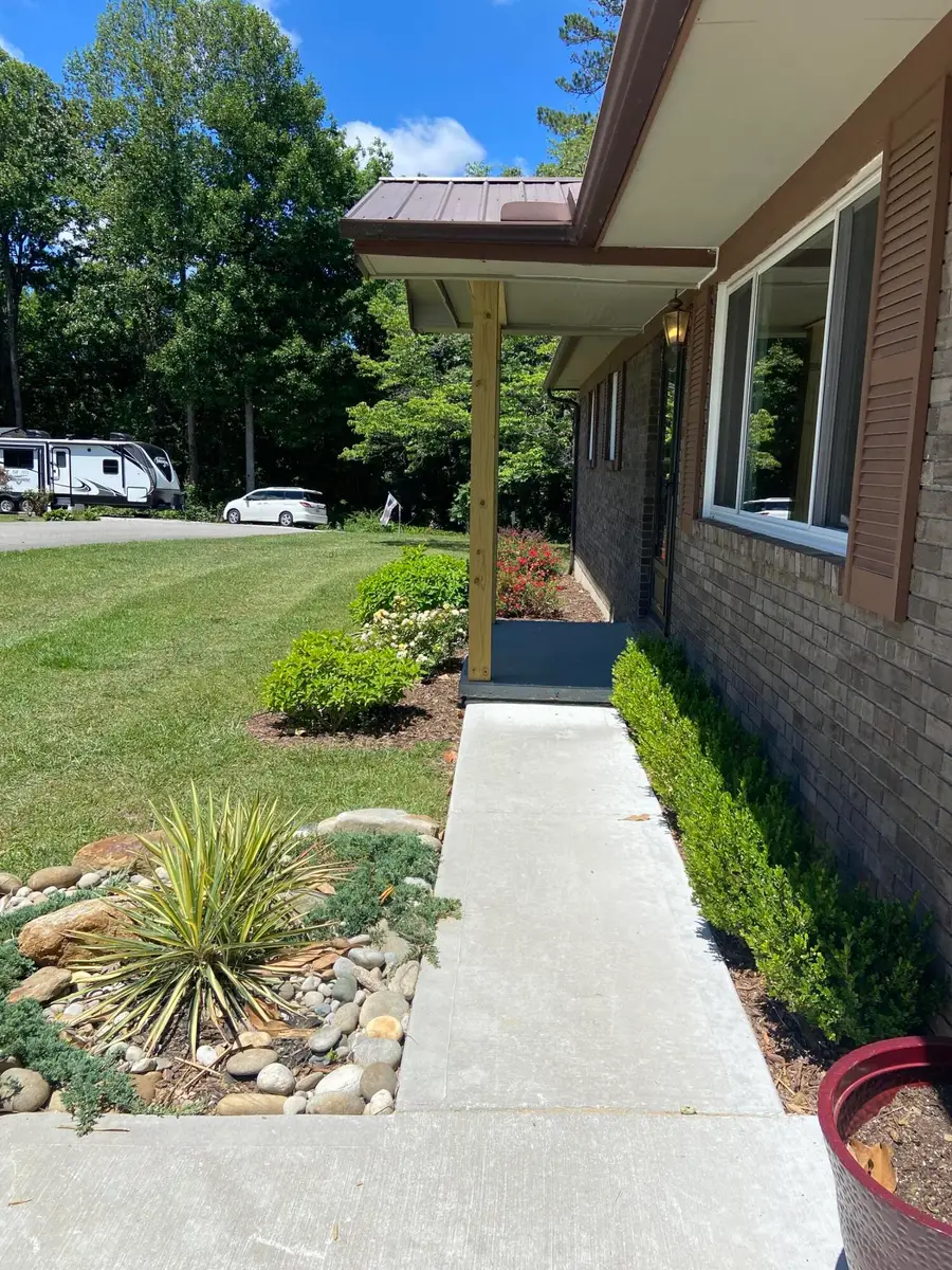 182 Fanchester Heights, Whitley City, KY 42653 - #3