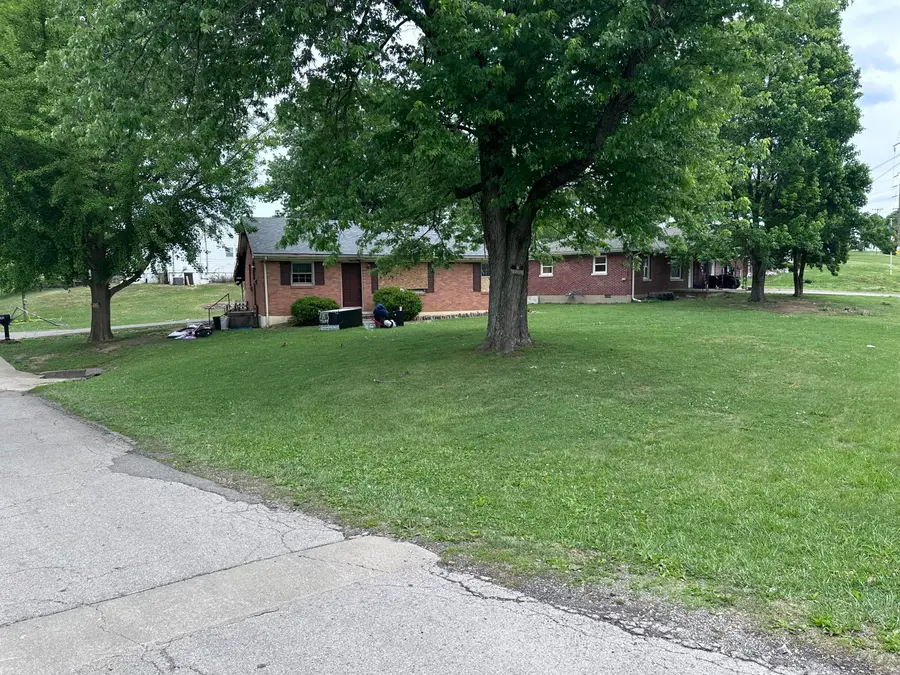 203 Cowden Court, Lancaster, KY 40444 - #2