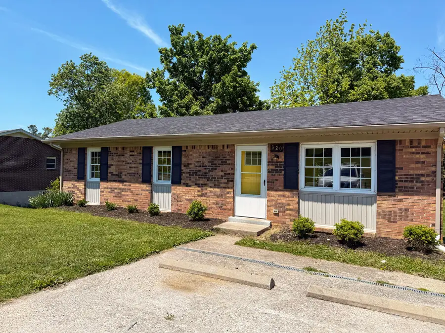 320 Kentucky Avenue, Versailles, KY 40383 - #3