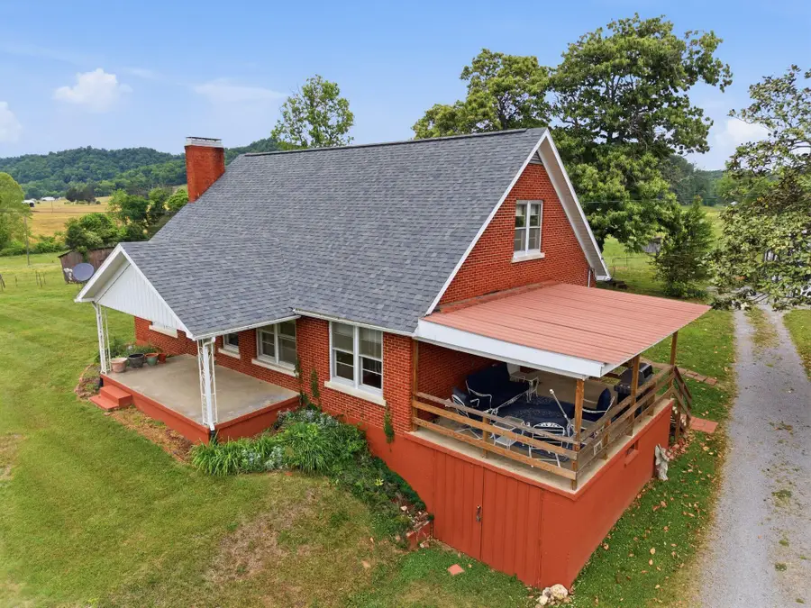 5029 S Highway 379, Jamestown, KY 42629 - #3