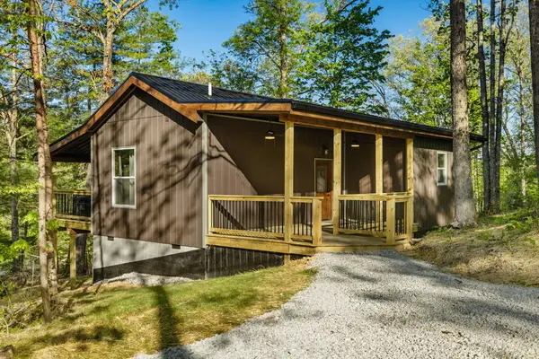 5 Ashland Camp Loop, Zoe, KY 41397
