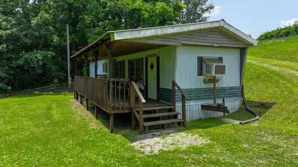 3525 Kentucky 3277, Nancy, KY 42544