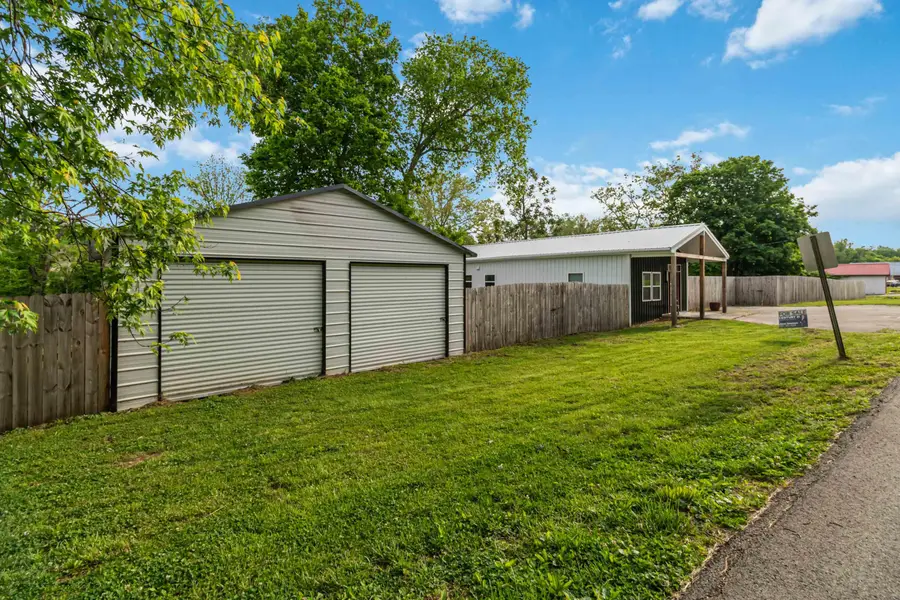 5821 Old Railroad Grade Road, Paint Lick, KY 40461 - #3