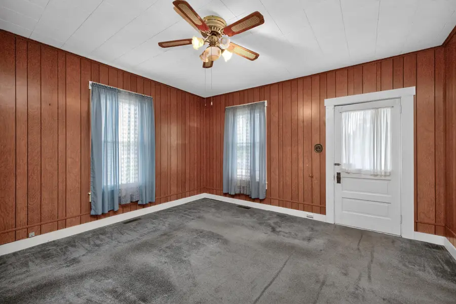223 W Higgins Street, Midway, KY 40347 - #3