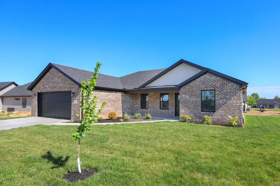 802 Mohawk Drive, Richmond, KY 40475 - #2