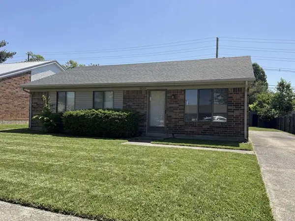 3428 Woodspring Drive, Lexington, KY 40515