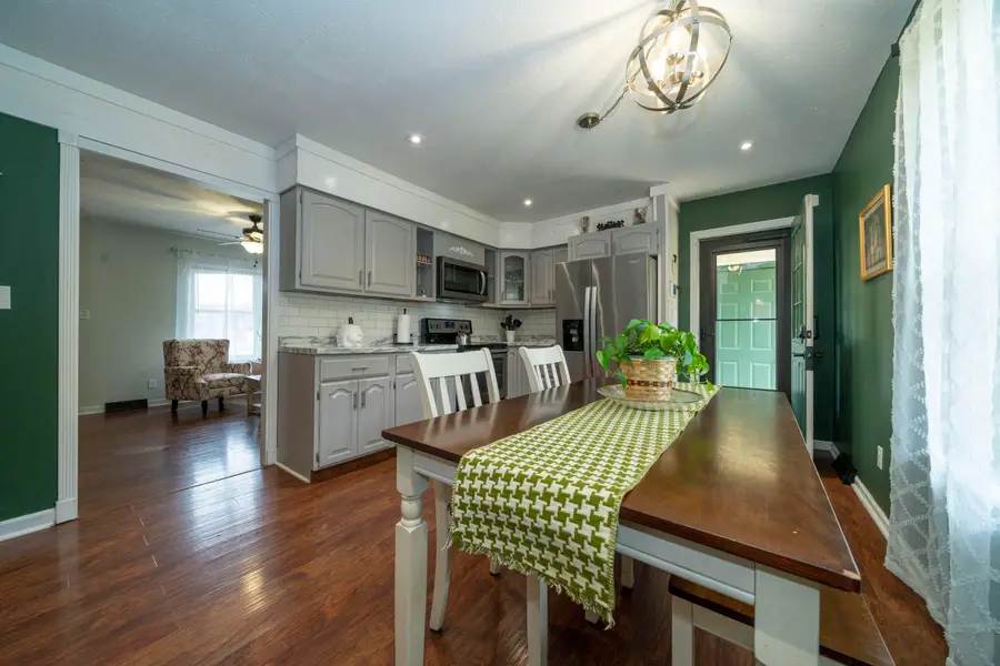 213 Barnett Street, Somerset, KY 42501 - #3