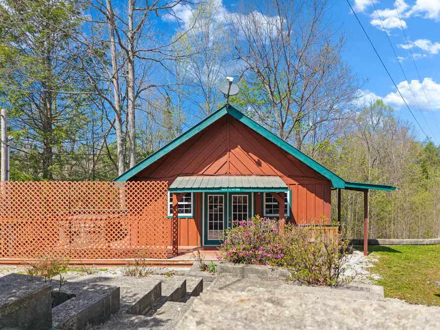 1578 Village Drive, Campton, KY 41301 - #2