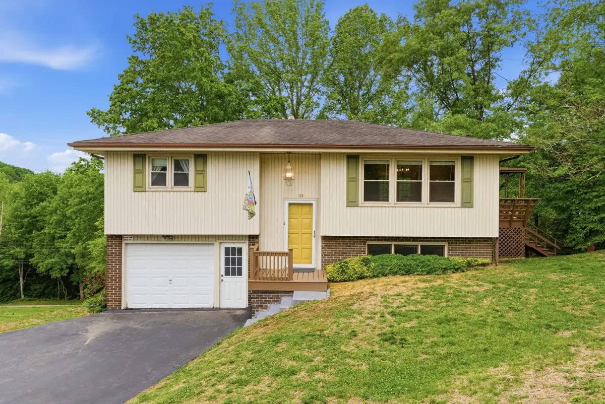 115 Meade Drive, Irvine, KY 40336 - #1