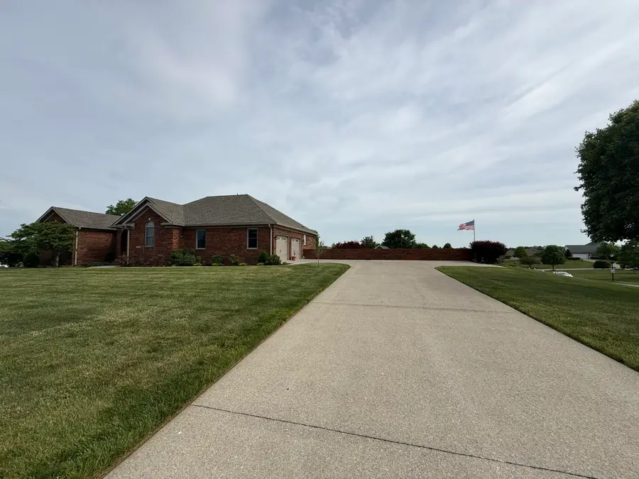 846 Ridgewood Drive #4, Berea, KY 40403 - #3
