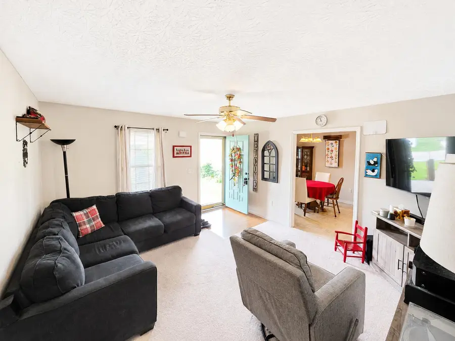 104 Evansdale Avenue, Richmond, KY 40475 - #3