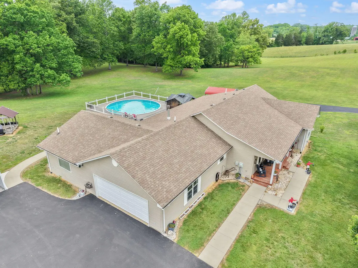 5764 E Kentucky 619, Russell Springs, KY 42642 - #1
