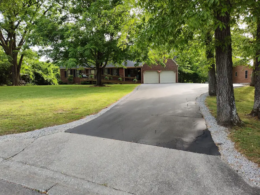 75 Ridge Avenue, Berea, KY 40403 - #3