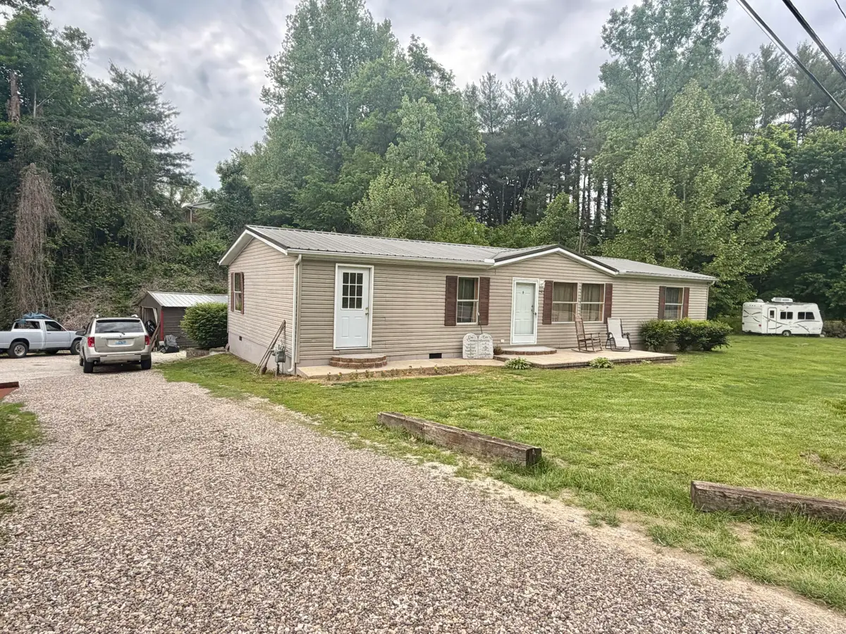 2591 Kentucky 8, Vanceburg, KY 41179 - #1