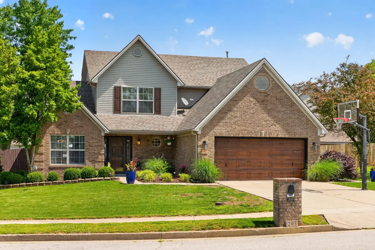 205 Singleton Way, Nicholasville, KY 40356 - #1
