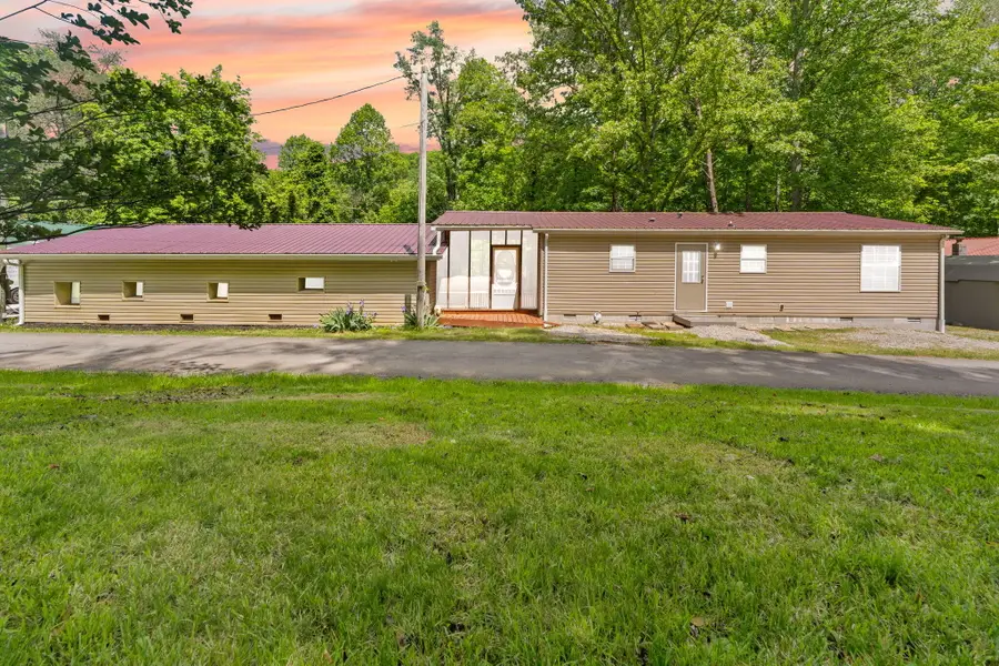 715 George Hardwick Drive, Bronston, KY 42518 - #2