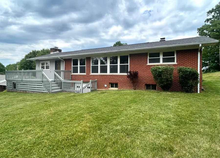 406 Bomont Avenue, London, KY 40741 - #2