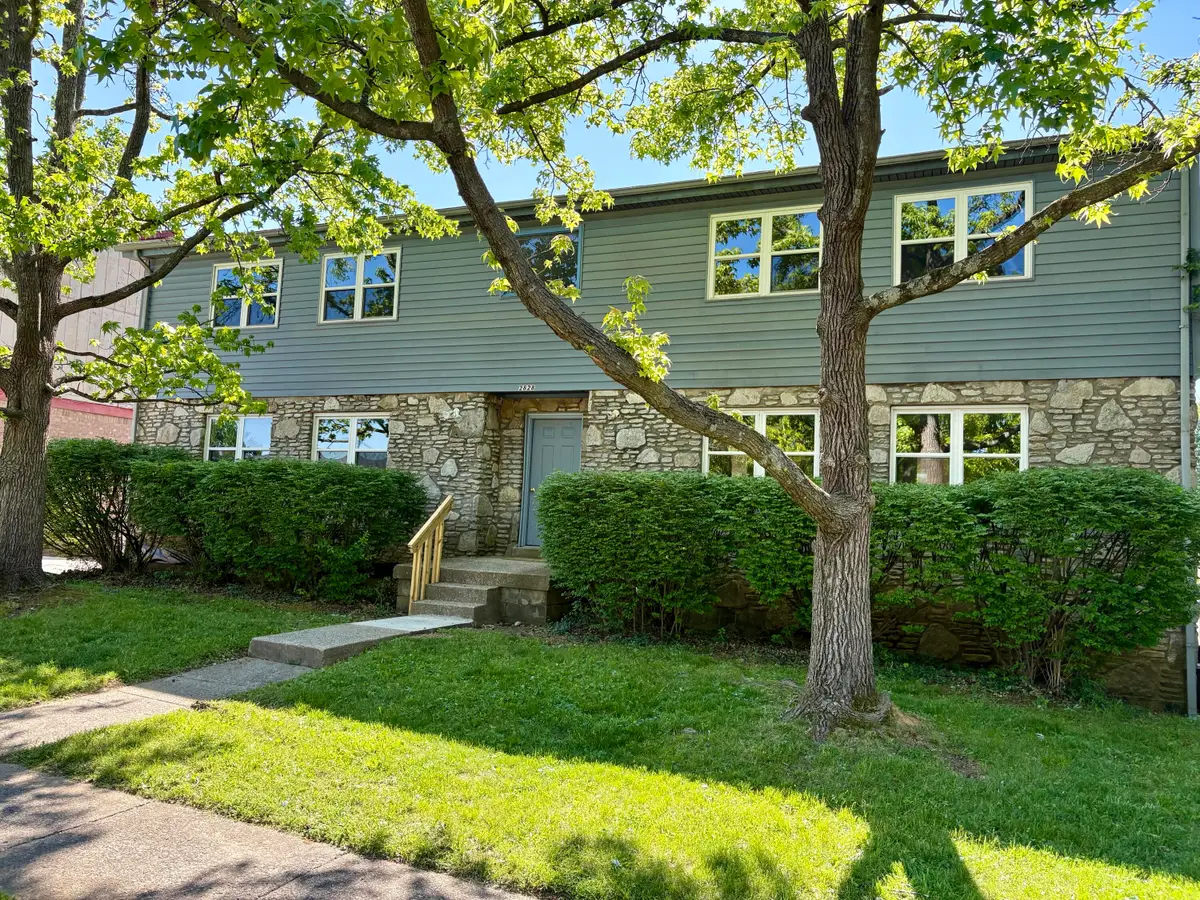 2828 Yellowstone Parkway, Lexington, KY 40517 - #1