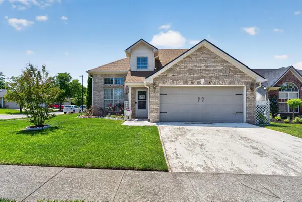 2700 Green Valley Court, Lexington, KY 40511