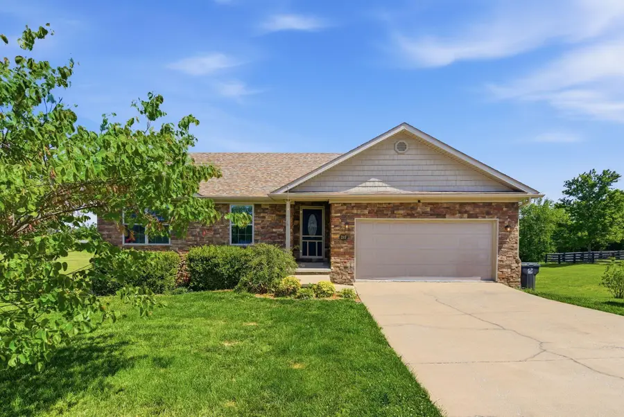 217 Wilshire Way, Richmond, KY 40475 - #2