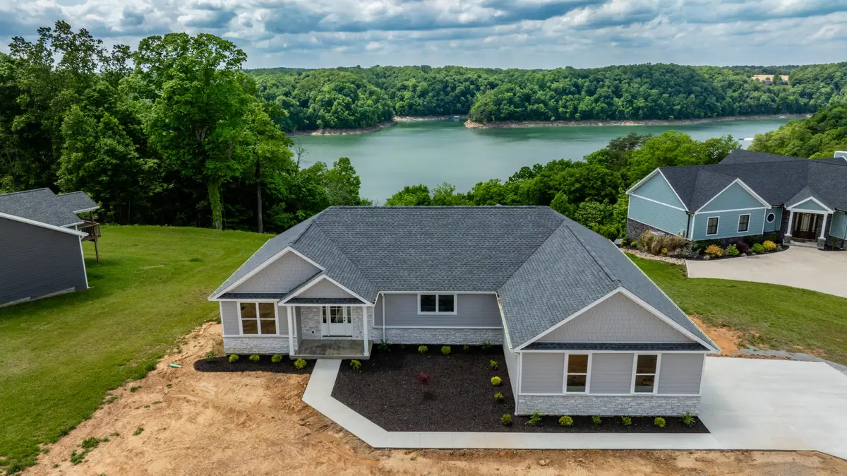 634 Beacon Street, Russell Springs, KY 42642 - #1