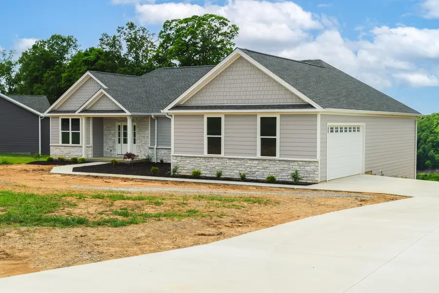 634 Beacon Street, Russell Springs, KY 42642 - #3