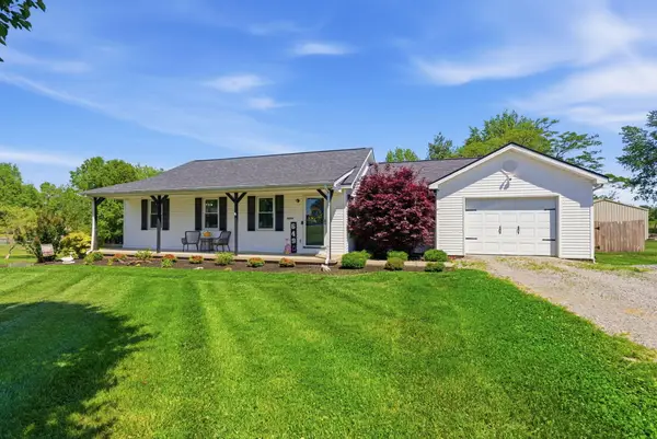 6490 Ky Hwy 2141, Hustonville, KY 40437