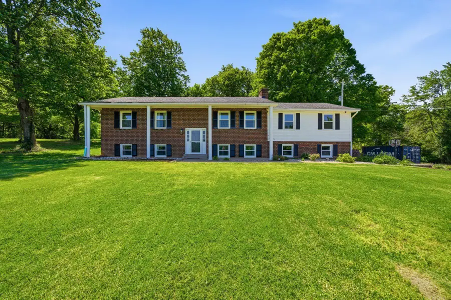 655 Bridgeport Road, Frankfort, KY 40601 - #3