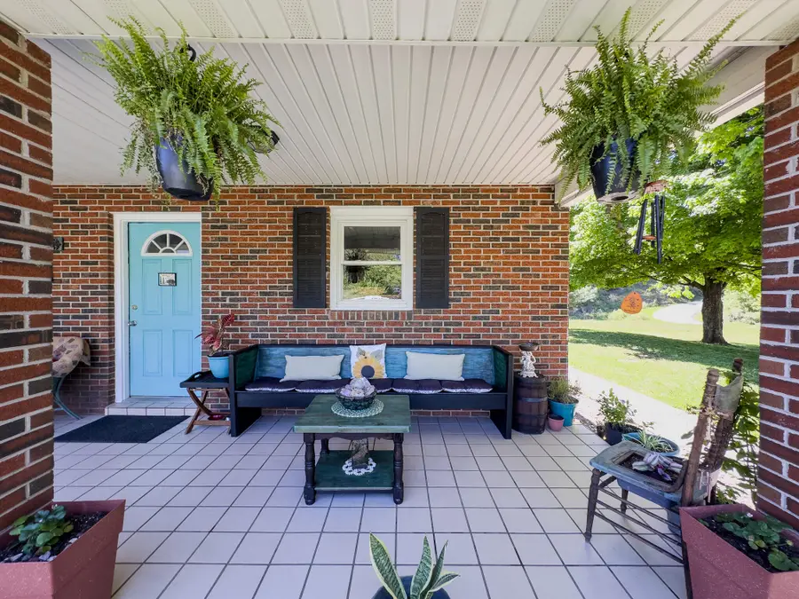 2481 Mccammon Ridge Road, McKee, KY 40447 - #3