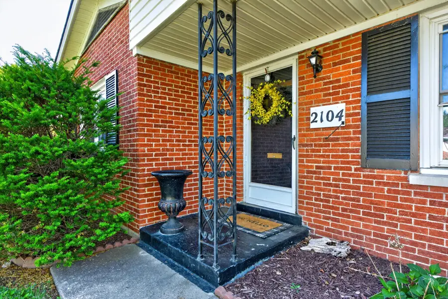 2104 Violet Road, Lexington, KY 40504 - #3