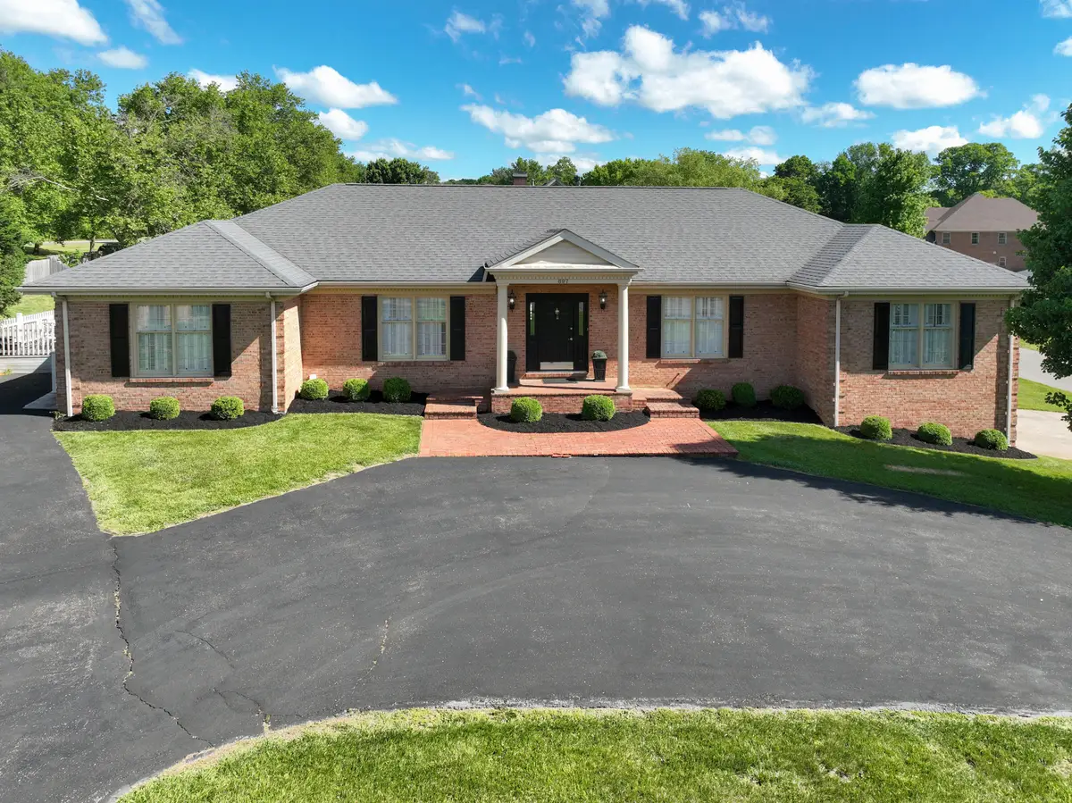 897 Turkey Foot Road, Lexington, KY 40502 - #1